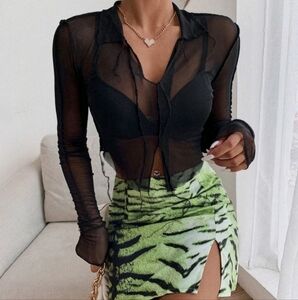 Sheer Mesh Long Sleeve - BLACK